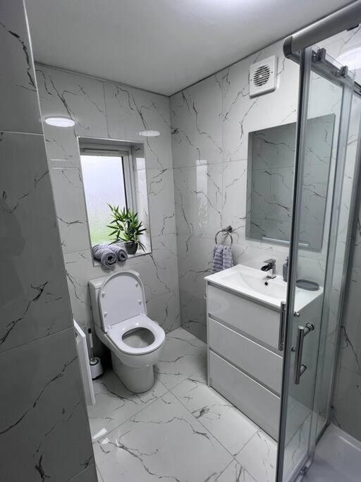 Harmony Home Lindley Huddersfield Ngoại thất bức ảnh